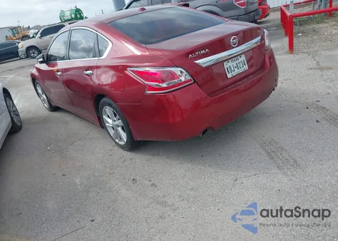 2015 Nissan Altima 2.5 Sv from USA, damaged, VIN 1N4AL3AP5FC156850